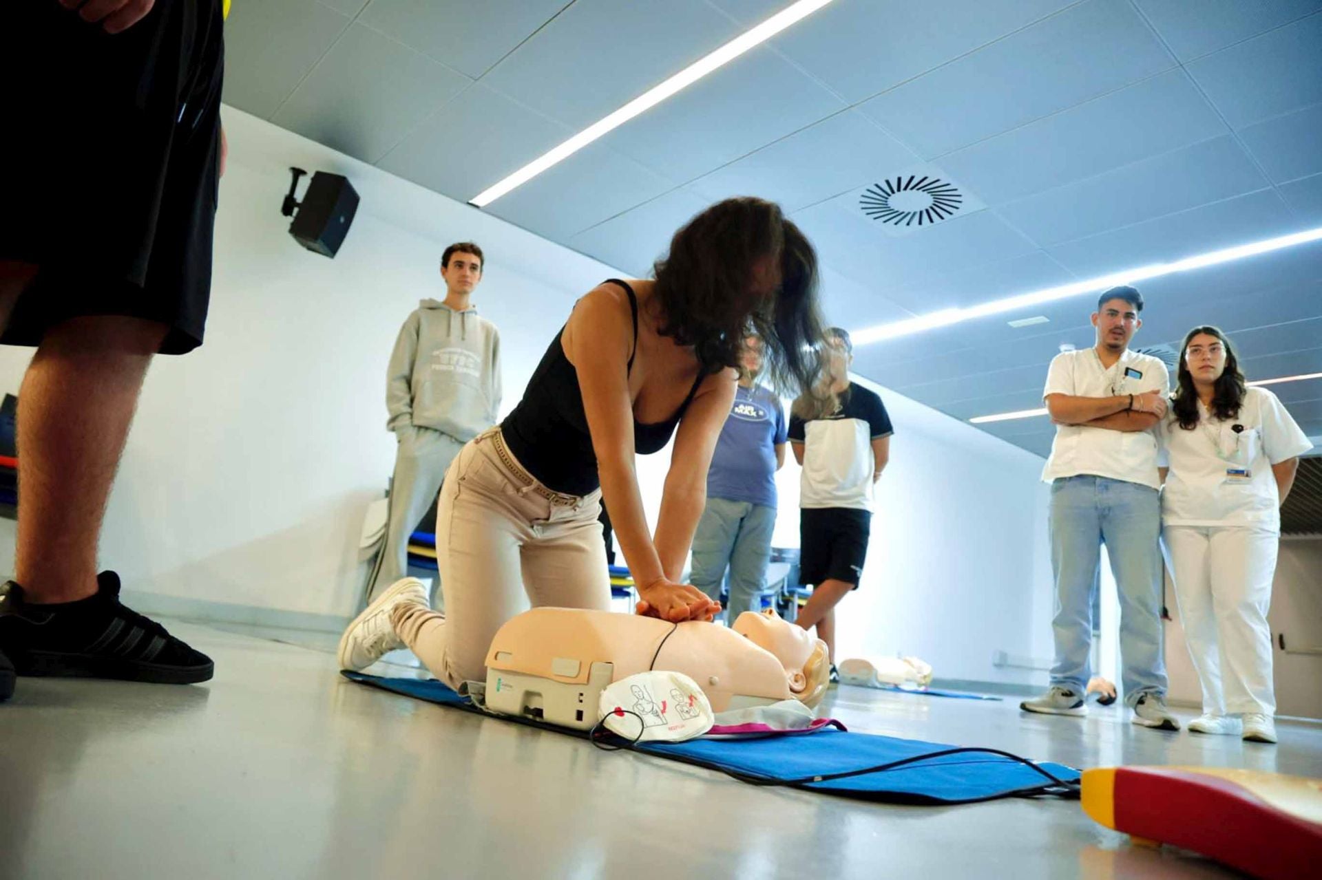 500 personas participan en jornadas sobre reanimación cardiopulmonar