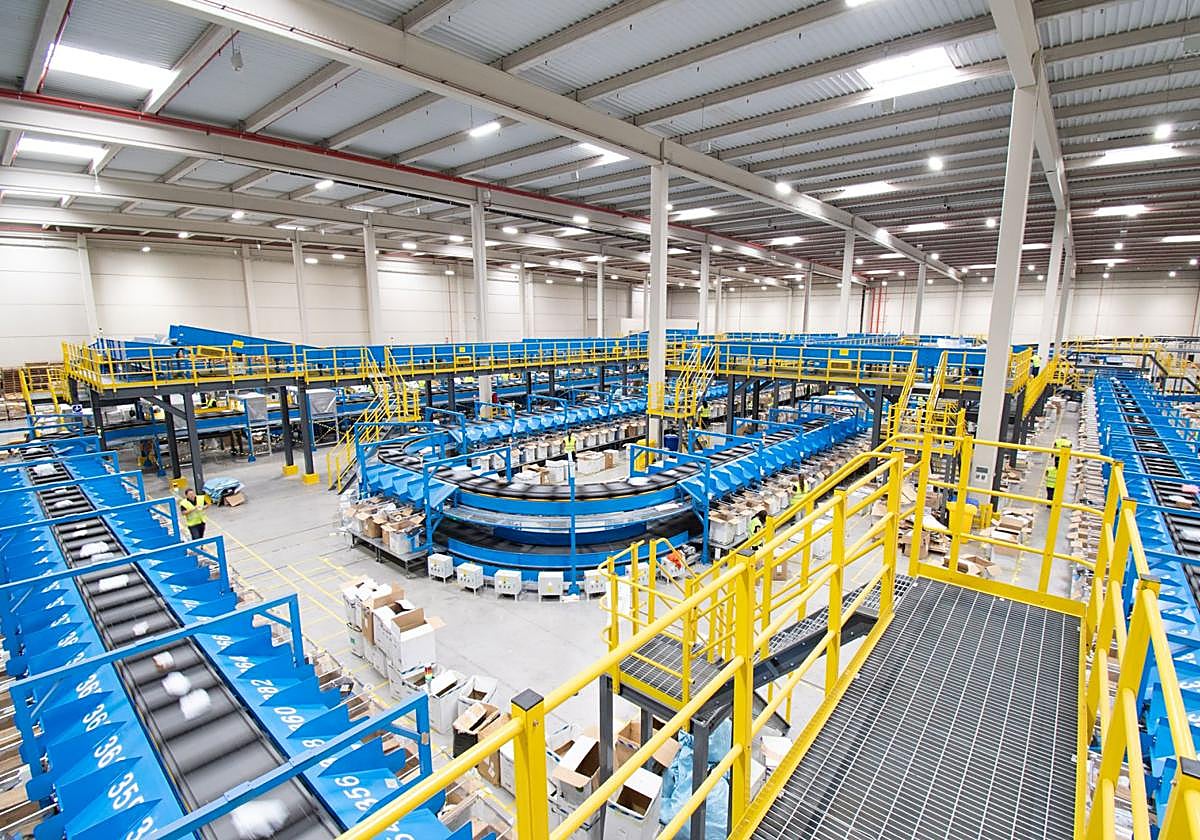 Imagen de un centro logístico de Cainiao. C7