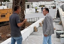 Visita del alcalde a las obras.