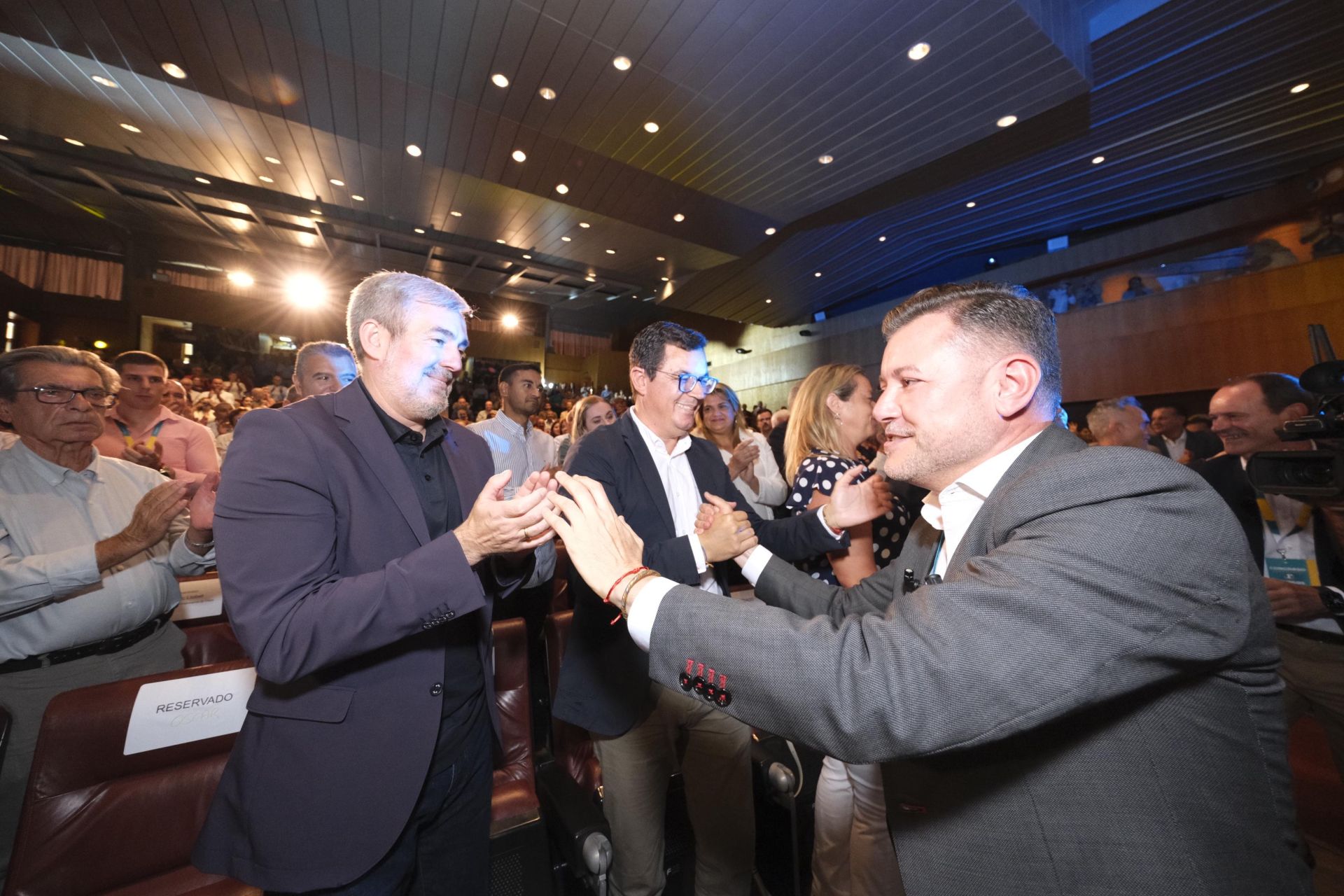 La segunda jornada del congreso de Primero Canarias, en imágenes