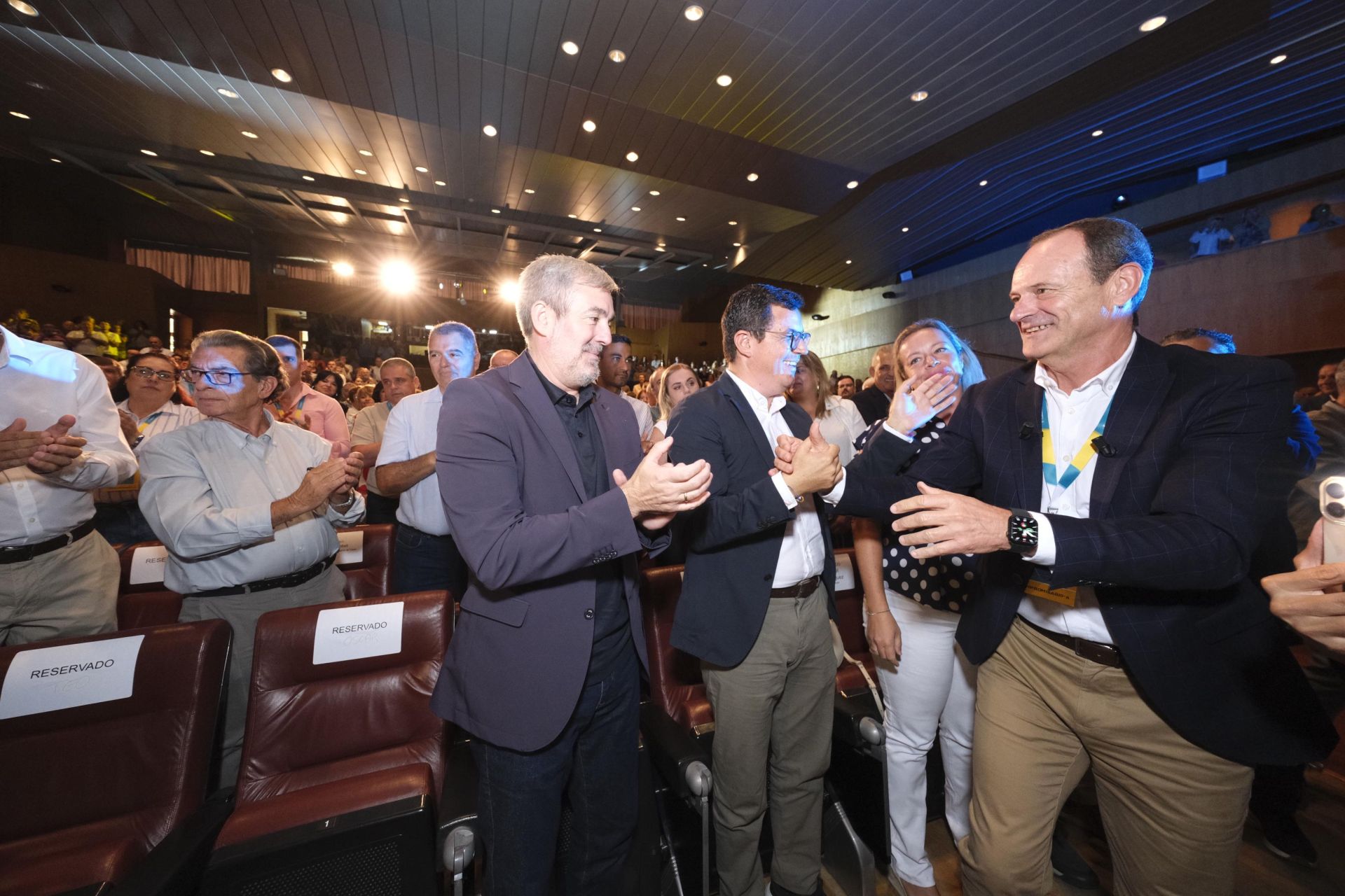 La segunda jornada del congreso de Primero Canarias, en imágenes