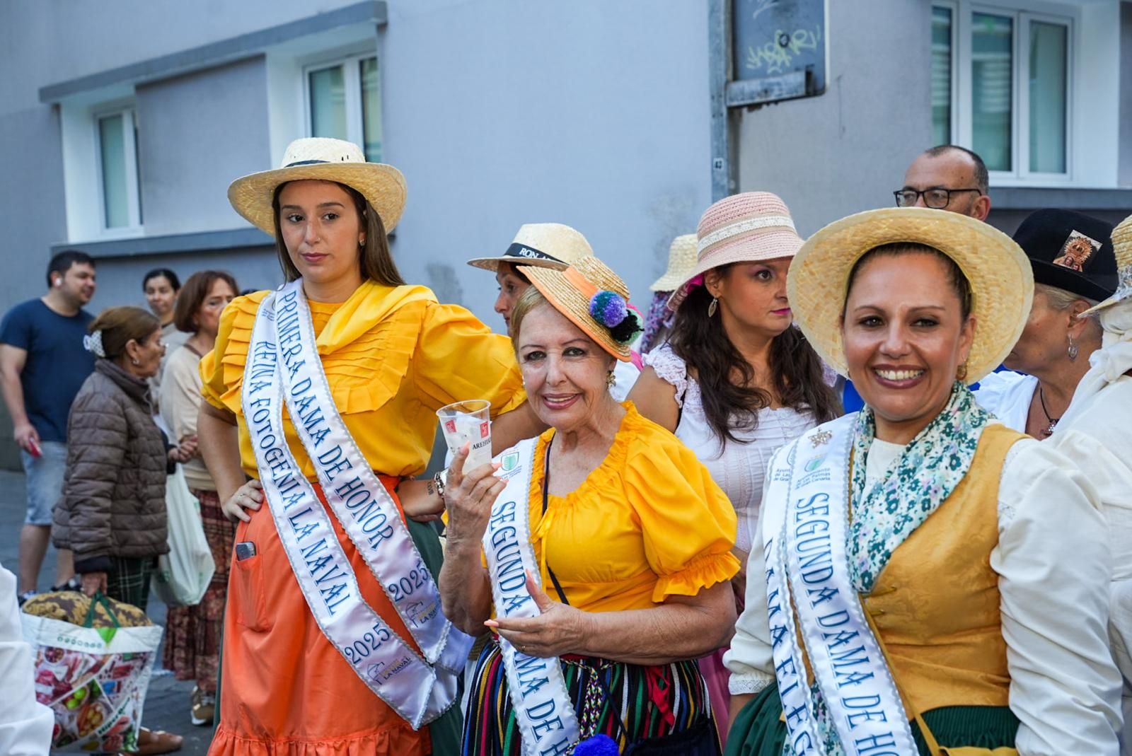 Las mejores imágenes de la romería ofrenda de La Naval