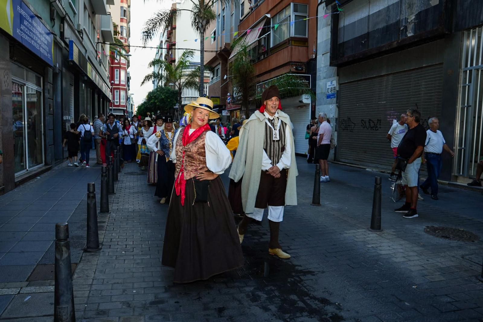 Las mejores imágenes de la romería ofrenda de La Naval