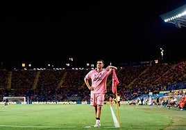 Ale García celebra el 1-0 ante el Eibar con el que abrió la lata.