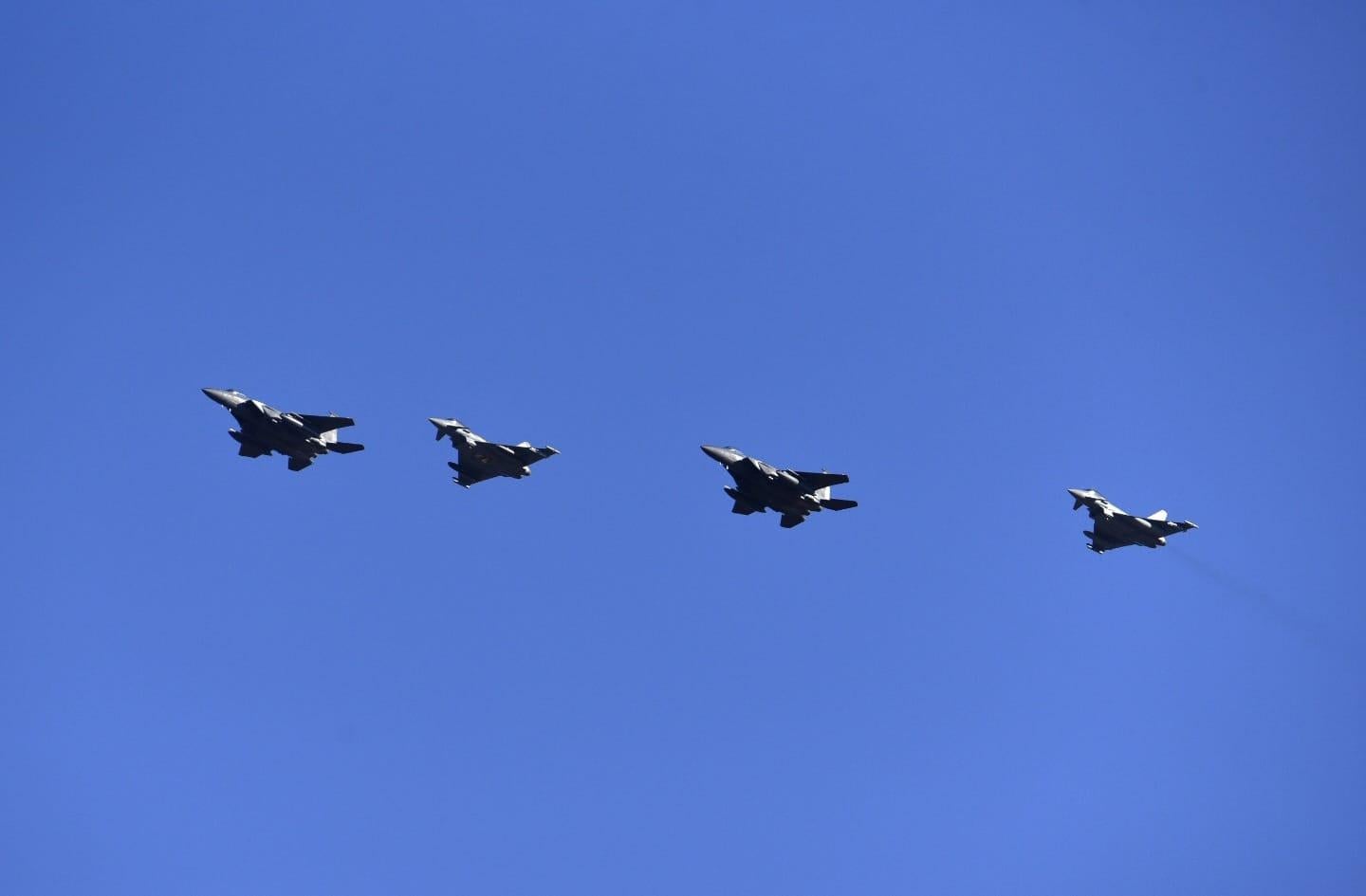 Maniobras de la OTAN sobre el cielo de Canarias, en imágenes
