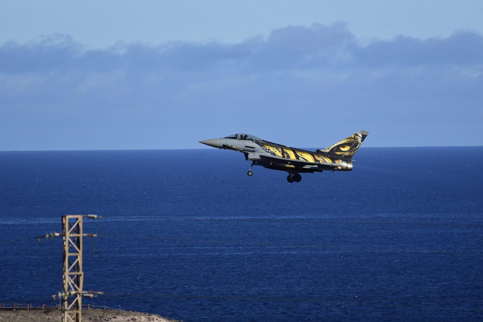 Maniobras de la OTAN sobre el cielo de Canarias, en imágenes