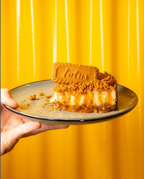 Imagen secundaria 2 - Tartas de queso artesanales de distintos sabores.