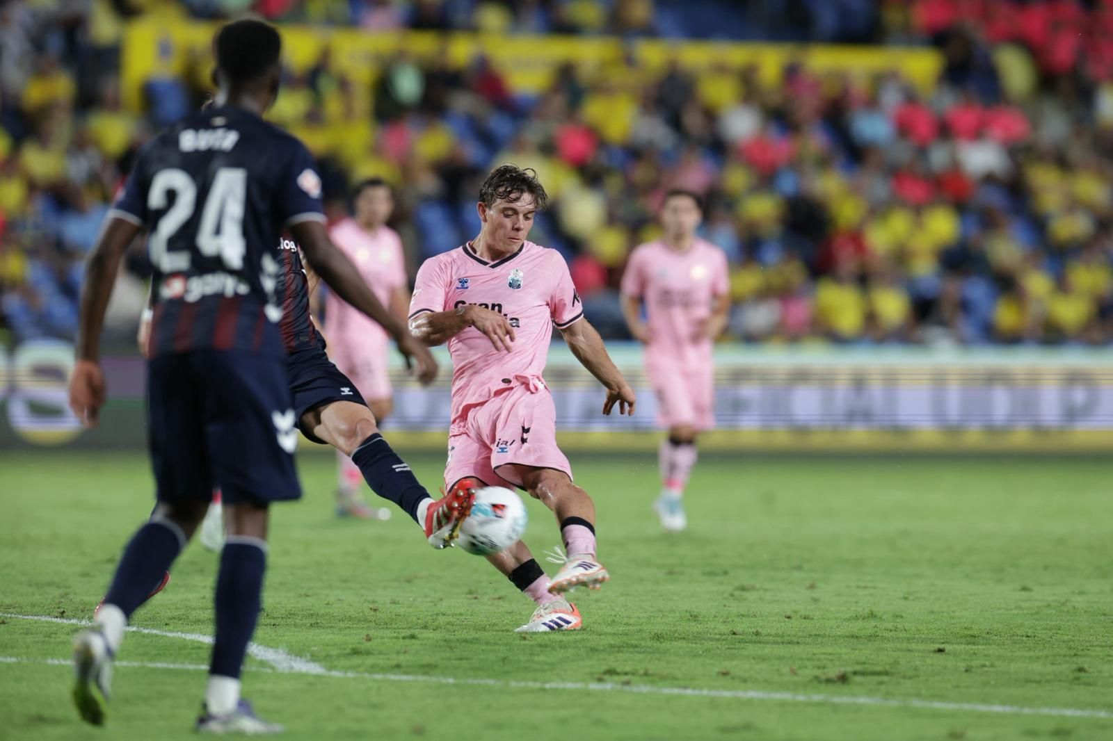 Amatucci, ante el Eibar.