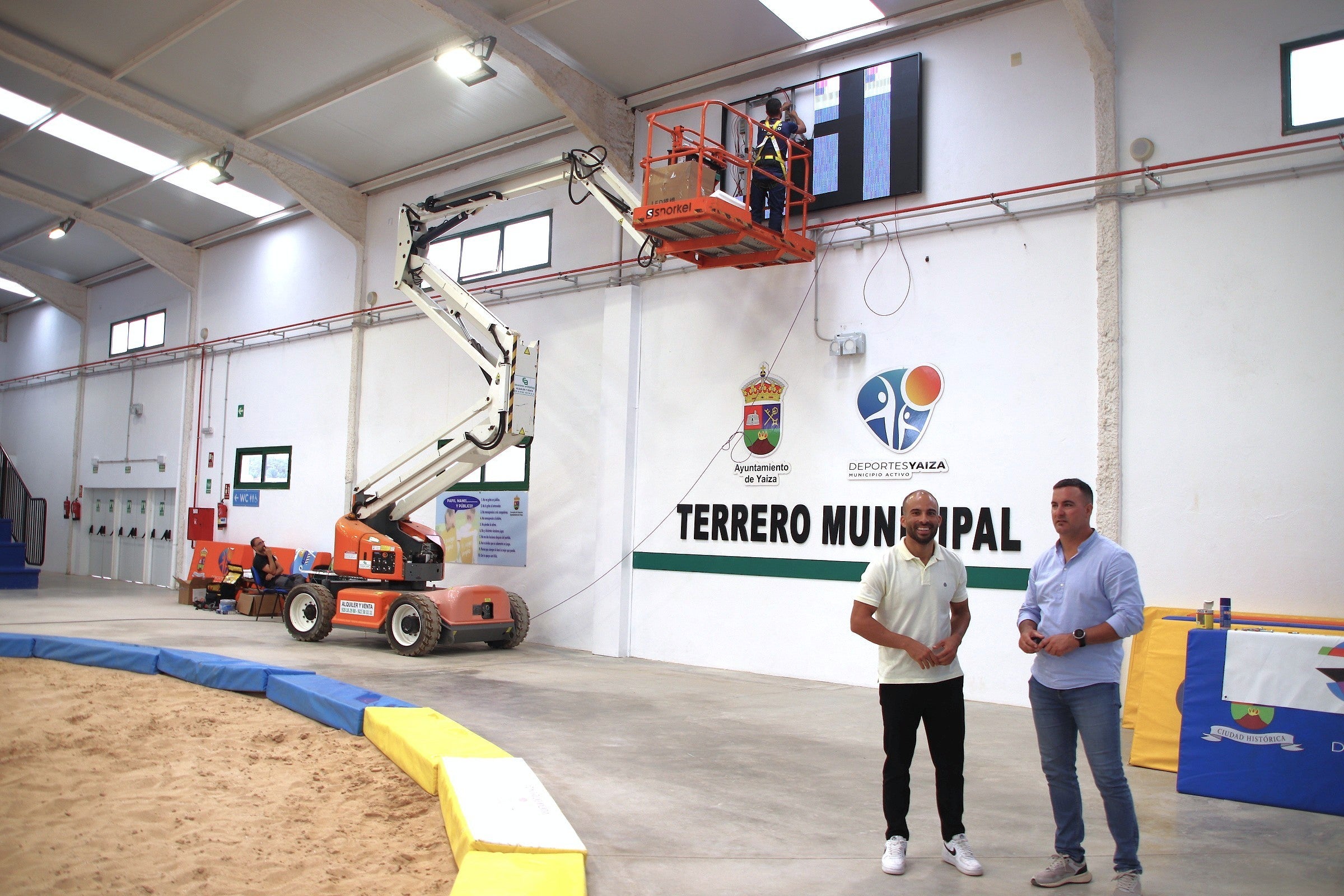 Instalación de material.