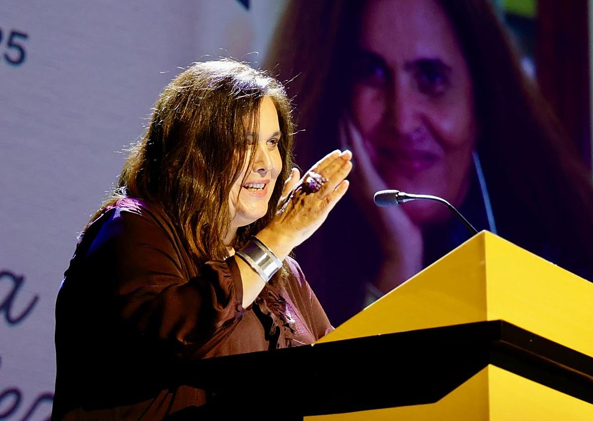 Imagen secundaria 1 - Alicia Llarena, en el olimpo canario