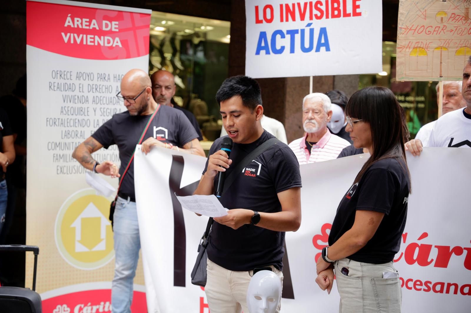 Cáritas da voz y rostro a las personas sin hogar