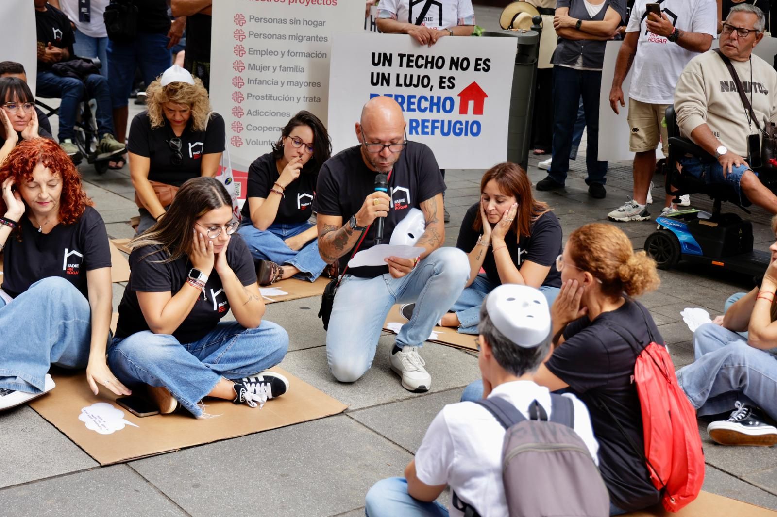 Cáritas da voz y rostro a las personas sin hogar