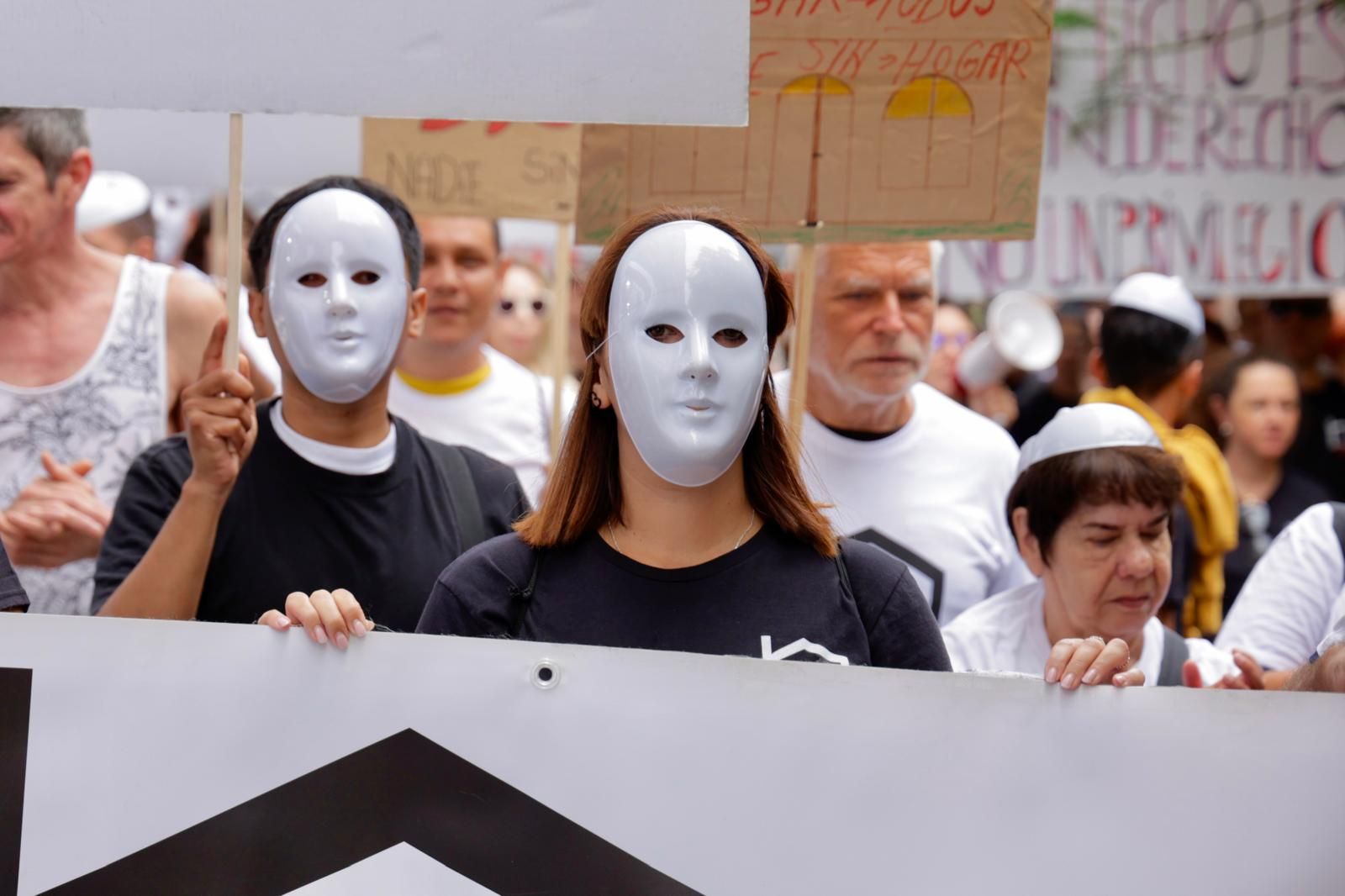 Cáritas da voz y rostro a las personas sin hogar