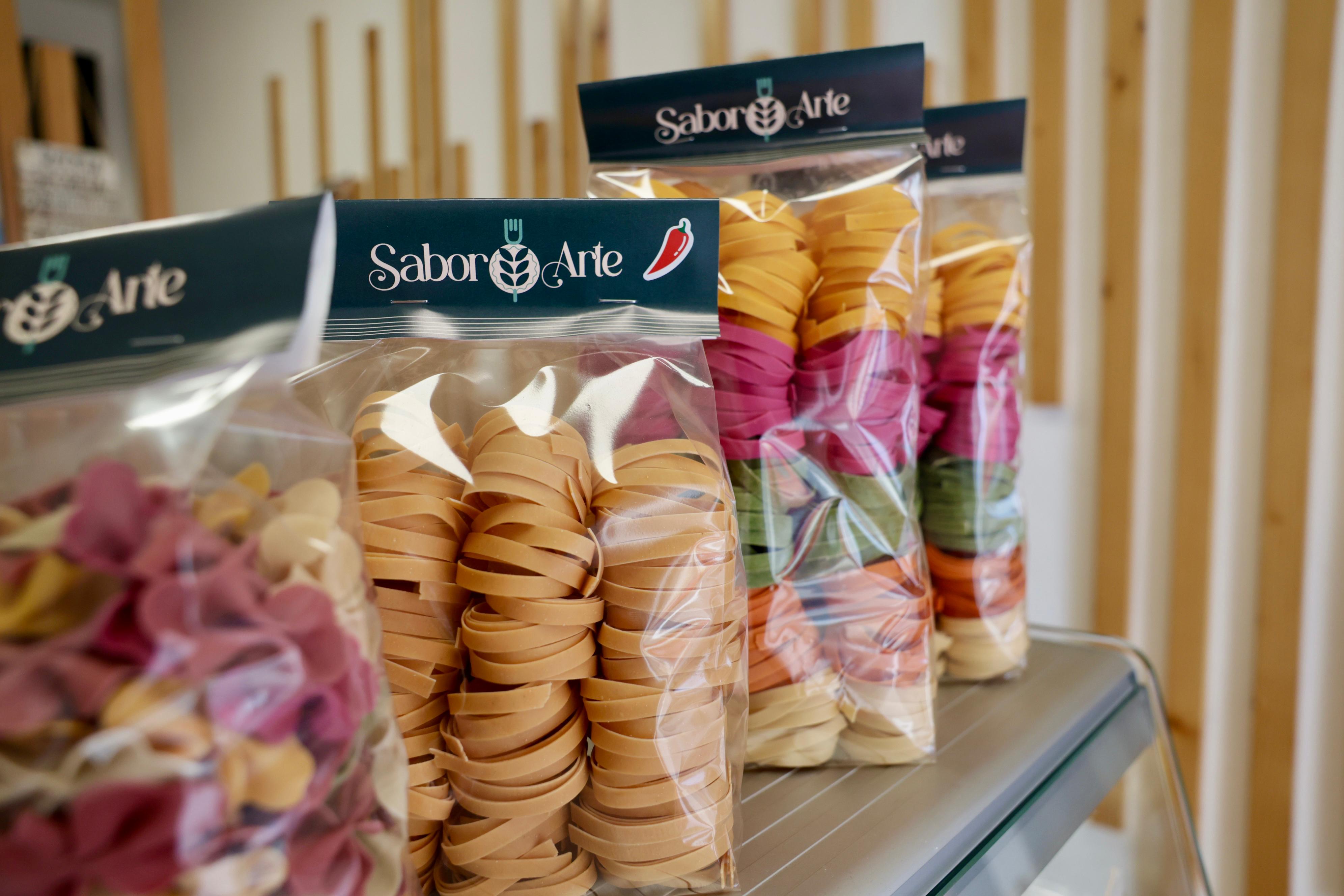 Creatividad y mucho color en cada elaboración