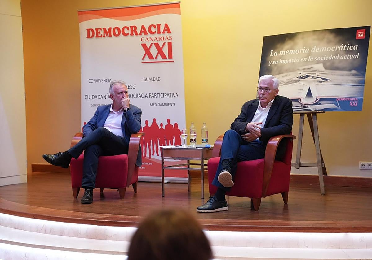 Ángel Víctor Torres y Baltasar Garzón debaten sobre memoria democrática en Las Palmas de Gran Canaria