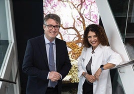 Cristina Jimenez, directora médica, y Francisco Teruel, ingeniero informático.