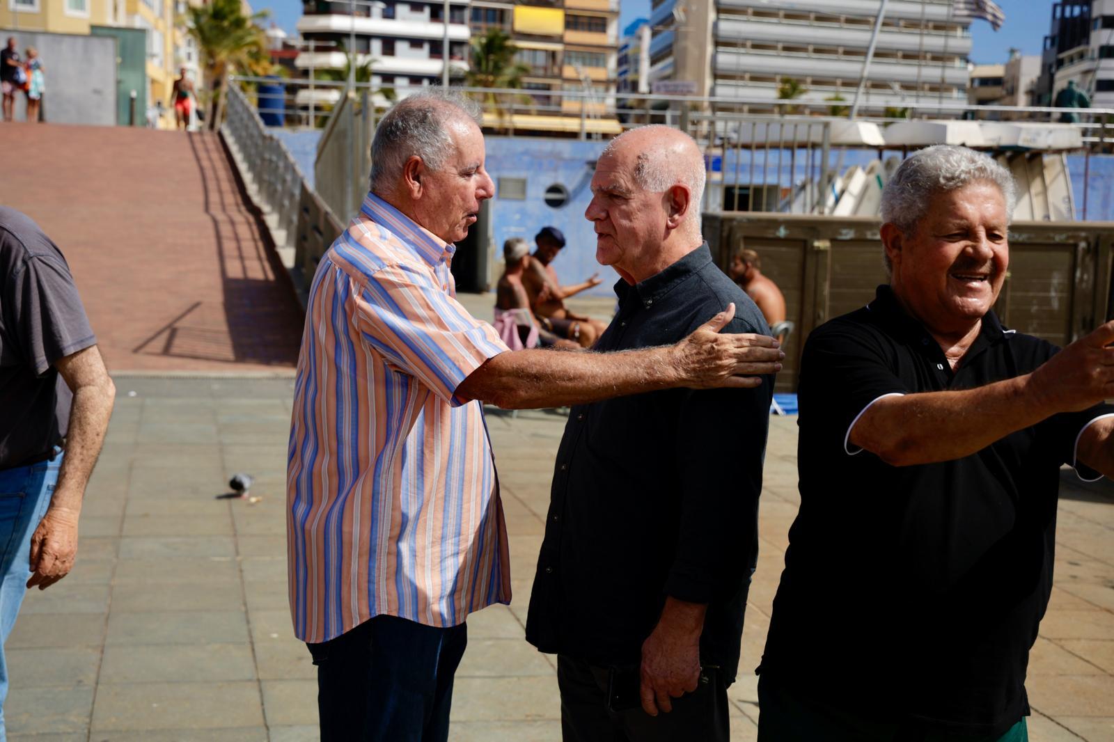 Emotivo almuerzo entre veteranos y antiguos dirigentes de filiales de la UD Las Palmas