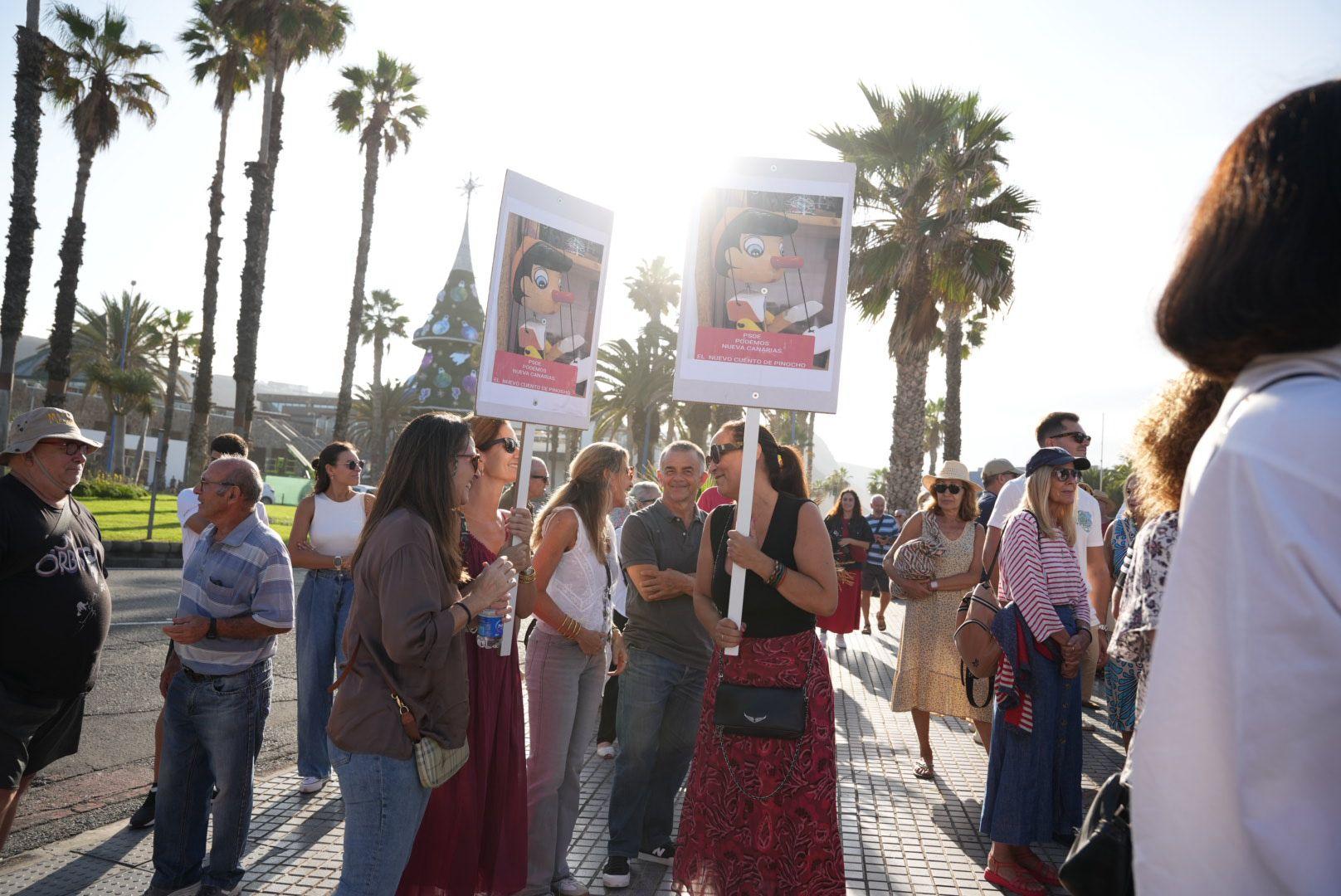 Manifestación &#039;Por la ciudad que merecemos&#039;, en imágenes