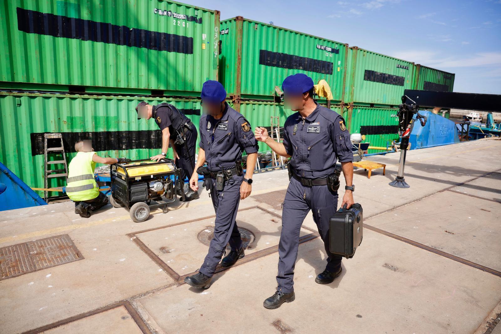 Así fue el desembarco de 4.000 kilos de cocaína en el puerto de Arinaga