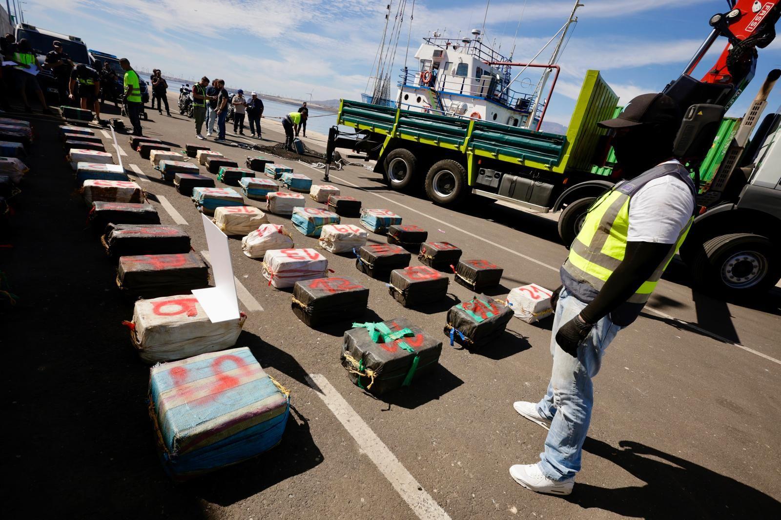 Así fue el desembarco de 4.000 kilos de cocaína en el puerto de Arinaga