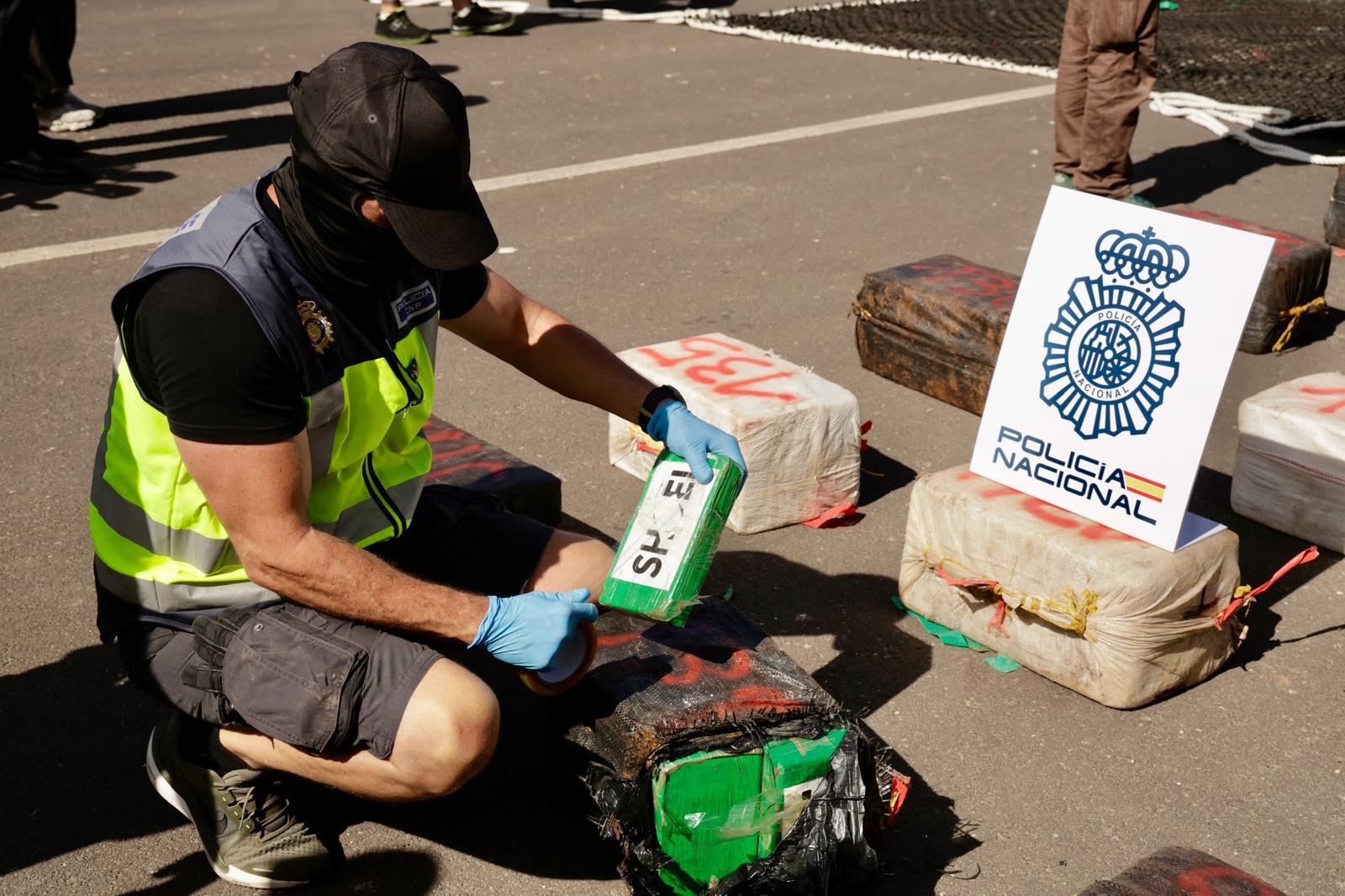 Así fue el desembarco de 4.000 kilos de cocaína en el puerto de Arinaga