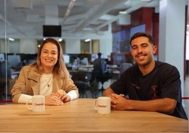 Migdalia Rodríguez y Óliver Viera en las instalaciones de CANARIAS7.