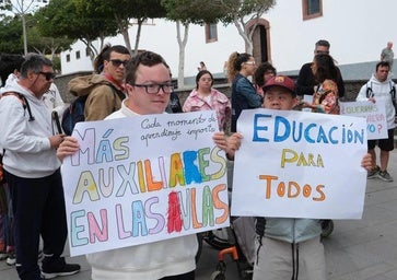 Madres sin Miedo pide voz para las familias y los alumnos NEAE