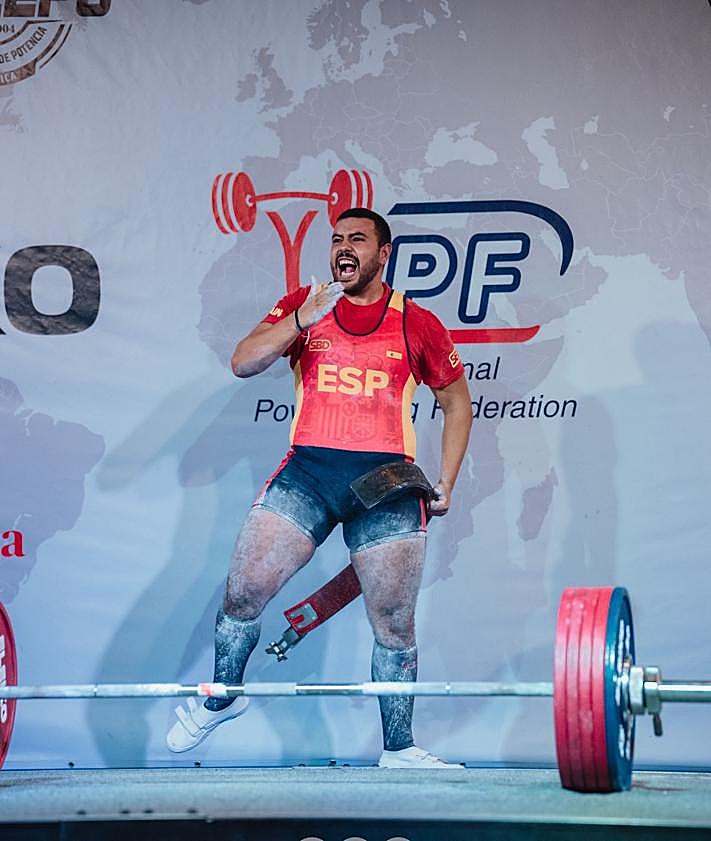 Imagen secundaria 2 - El año mágico de Bryan Tavío entre pesas y sentadillas: Nacional, Europeo y Mundial