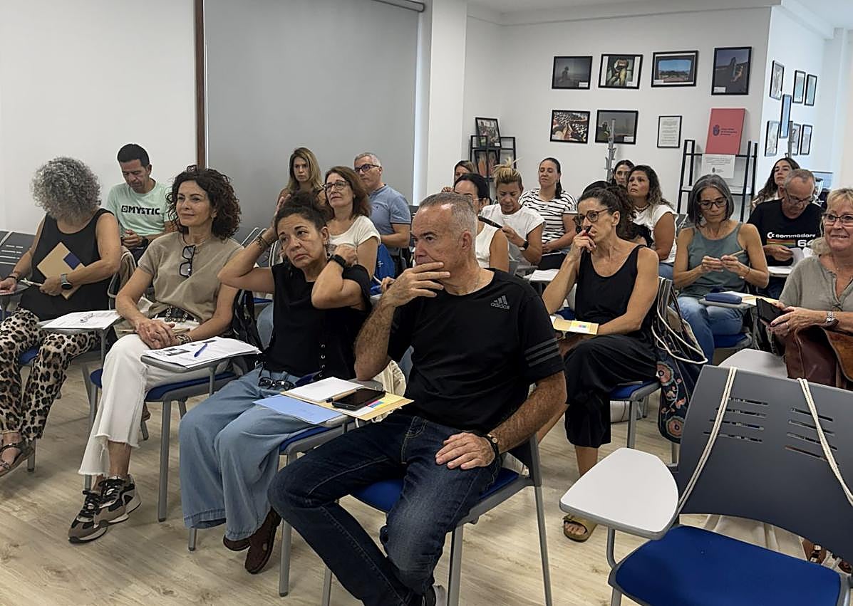 Imagen secundaria 1 - El ejercicio se receta: El Colegio Oficial de Fisioterapeutas de Canarias apuesta por el modelo sueco para combatir la inactividad y las enfermedades crónicas