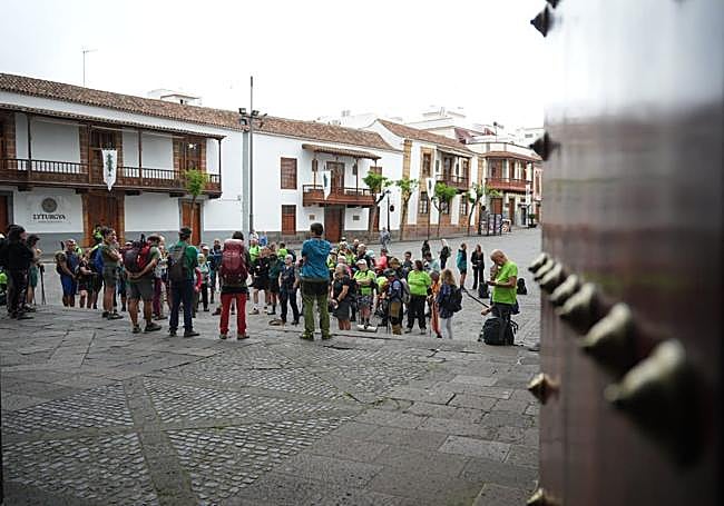 Inicio de Ruta en Teror GCWF2025.