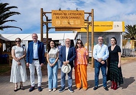 Inauguración de la primer Feria de Artesanía de la isla otoñal, en el Faro de Maspalomas.