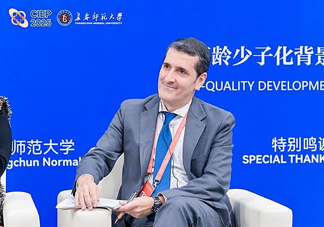 David Arbelo en China.