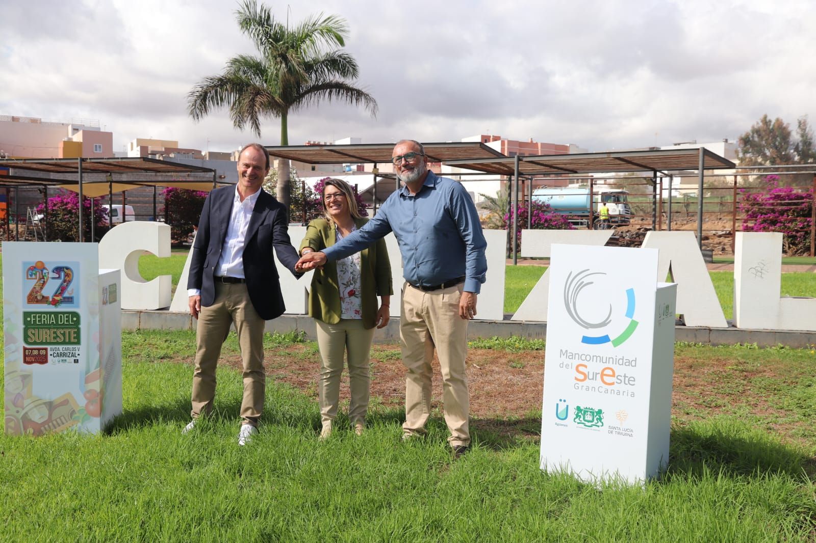 Los alcaldes de Agüimes, Ingenio y Santa Lucía de Tirajana, durante la presentación.