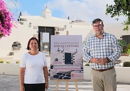 Autoridades de San Bartolomé presentando las jornadas.