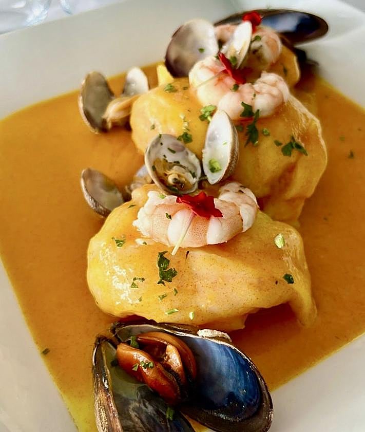 Imagen secundaria 2 - Asador Las Lilas, Casa Brito y Rías Bajas Playa del Inglés
