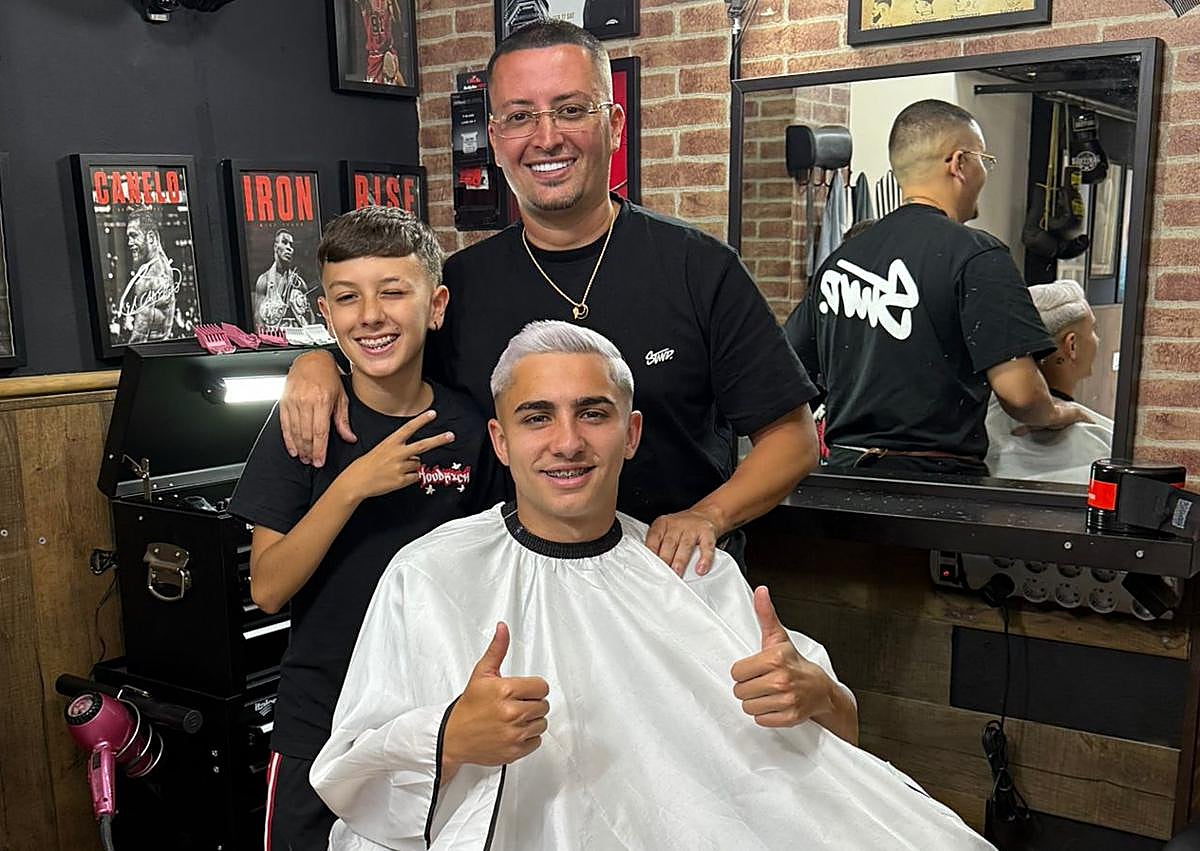 Imagen secundaria 1 - Maikel Santos, el anfitrión perfecto de Manuel Turizo en Gran Canaria: «Nos quiere una pasada»