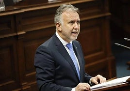 Imagen de archivo del ministro Ángel Víctor Torres.