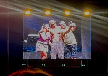 Pedida de mano en el concierto de Manuel Turizo en Gran Canaria: «Gracias a tu música me caso con ella»