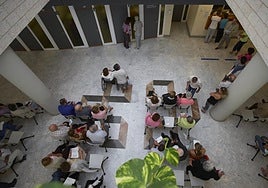 Sala de espera del hospital de Gran Canaria Doctor Negrín.