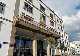 Fachada exterior del edificio de la Autoridad Portuaria de Las Palmas.