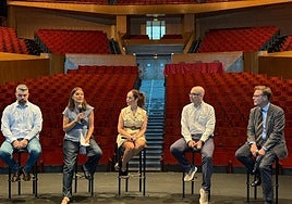 De izquierda a derecha, David Crespo, Clara Marrero, Guacimara Medina, Ayoze González y Tilman Kuttenkeuler, este miércoles.