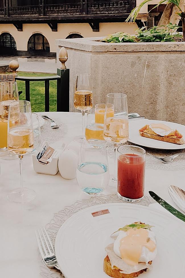 Brunch en Santa Catlina, a Royal Hideaway Hotel