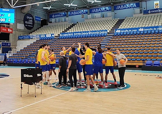 El Dreamland Gran Canaria se ejercitó ayer en el Pazo Provincial dos Deportes de Lugo.