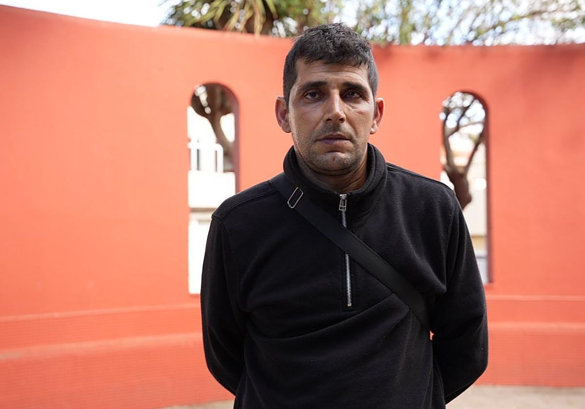 Moisés García y su familia piden ayuda tras la orden de desahucio: «Nos quedan cuatro dias y no sabemos a dónde vamos a ir»