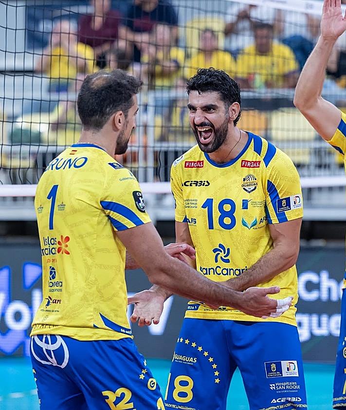 Imagen secundaria 2 - El CV Guaguas borra al Olympiacos y pide otra ronda de Champions (3-0)