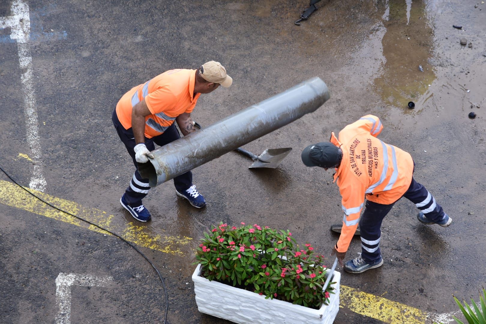 Así fue la caída del muro en San Bartolomé de Tirajana