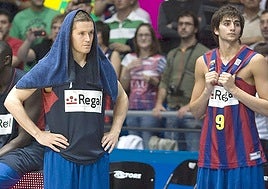 Lakovic y Rubio, juntos en el banquillo del Barça, a finales de la década pasada, compartiendo vestuario en el club azulgrana. Este sabado se enfrentarán como técnico amarillo y director de juego verdinegro.