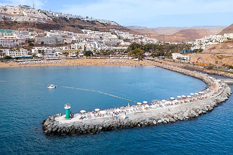 Imagen aérea de la playa de Puerto Rico.