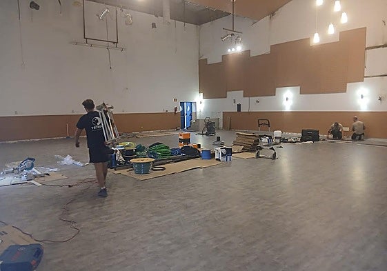 Labores para crear un nuevo espacio teatral en Arrecife.