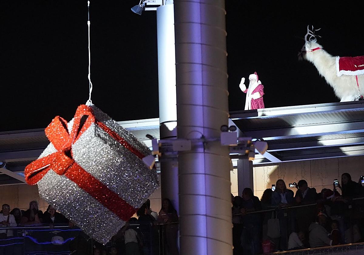 Así fue el encendido de luces en Los Alisios